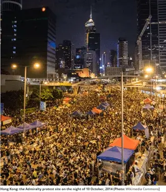 香港での大規模デモ